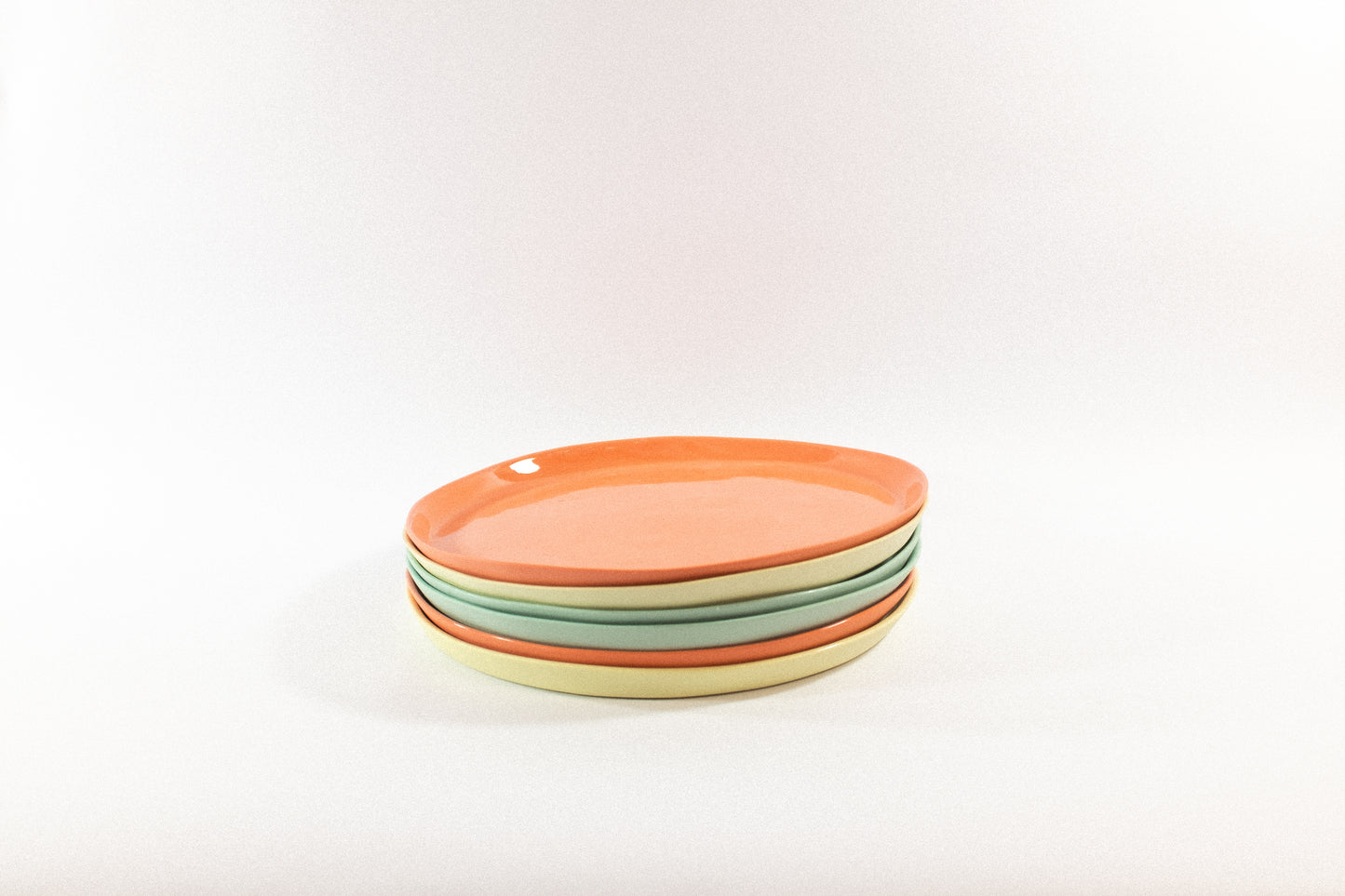 Dinner Plate Set (Assorted Colors)