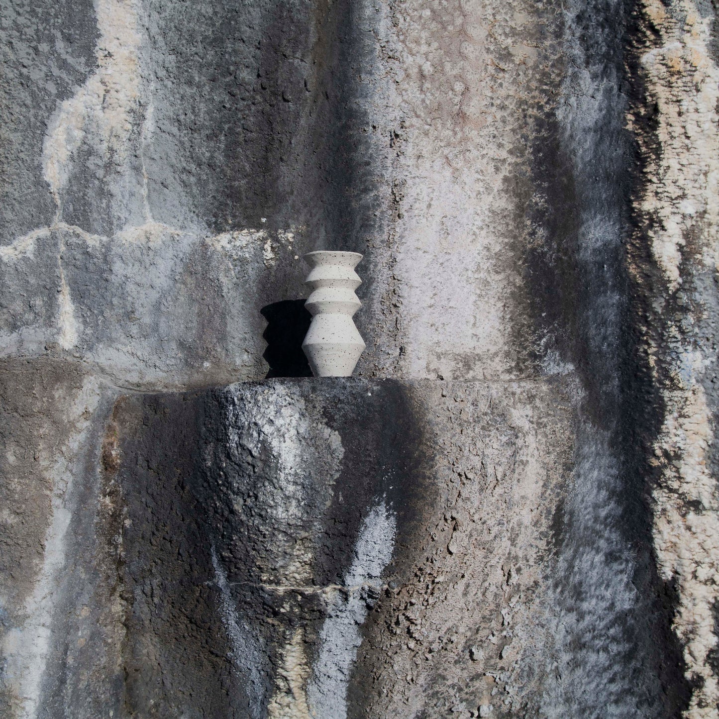 Zigzag Vase | Handmade Stoneware