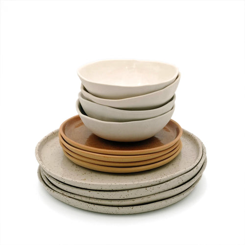 Stoneware plates and bowls - Set 1